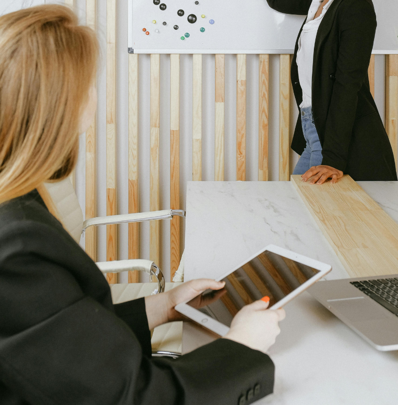 Direction Administrative Financiere Comet One