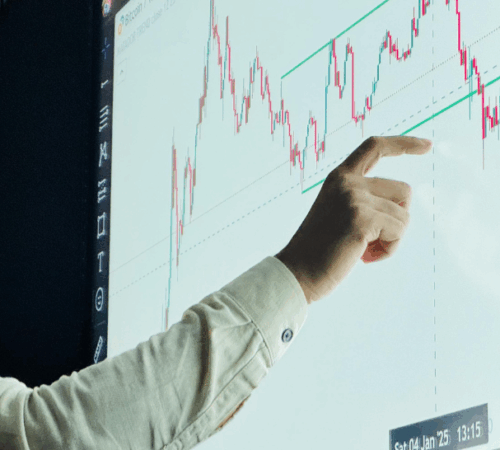 Automatisation collecte données financières Comet One